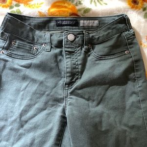 Aeropostale high waisted jeggings green 4 regular runs small